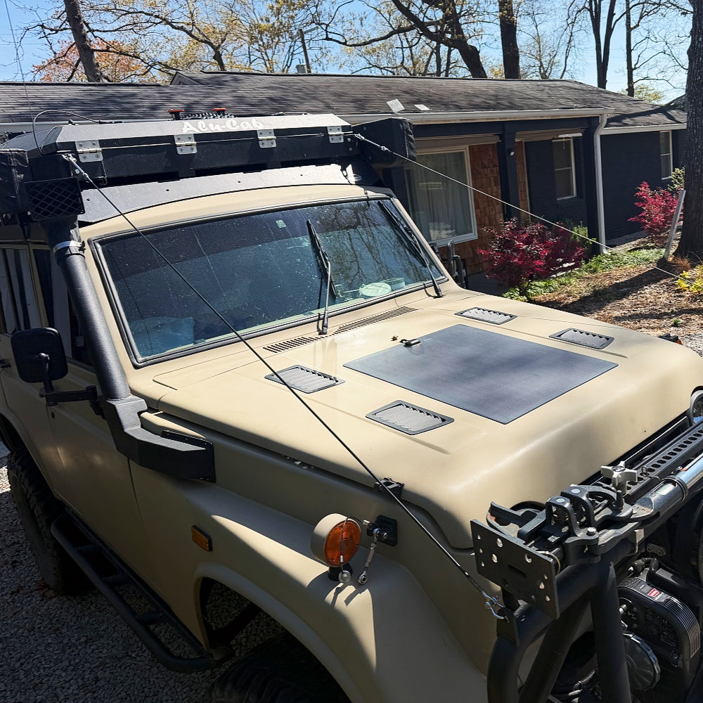 Toyota Land Cruiser FJ55 (1967-1980) Lensun 60W Hood Flexible Solar Panel
