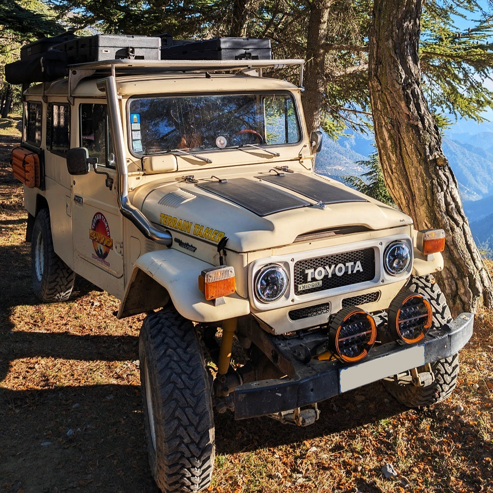 Toyota Land Crusier bj45,1984 Lensun 70W Bonnet Solar Panel